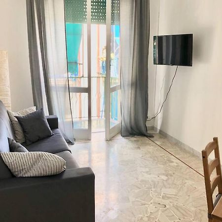 La Casa Di Pietro Apartment Finale Ligure Bagian luar foto